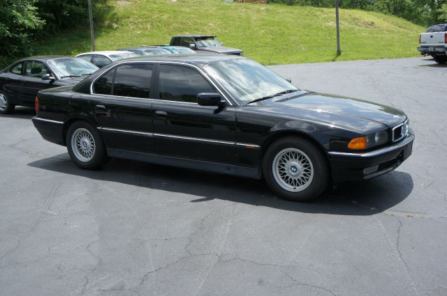 BMW 7 series 1998 photo 9