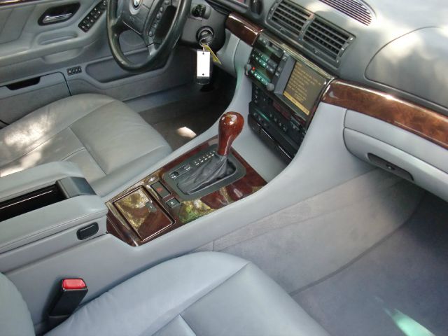 BMW 7 series 2000 photo 14