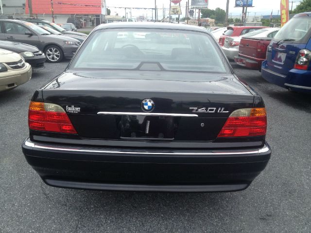 BMW 7 series 2000 photo 9