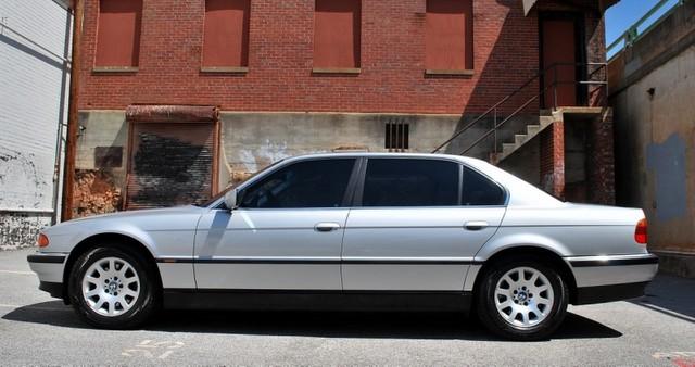 BMW 7 series 2000 photo 4