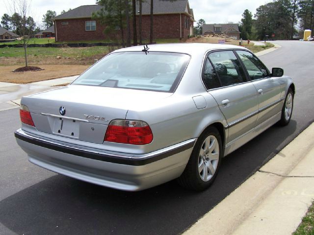 BMW 7 series 2001 photo 3