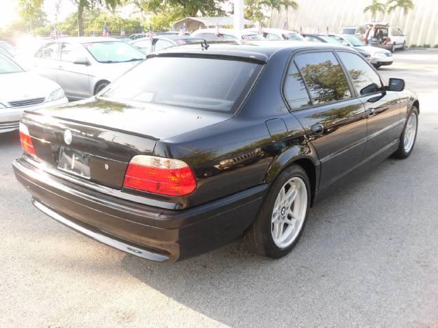 BMW 7 series 2001 photo 3