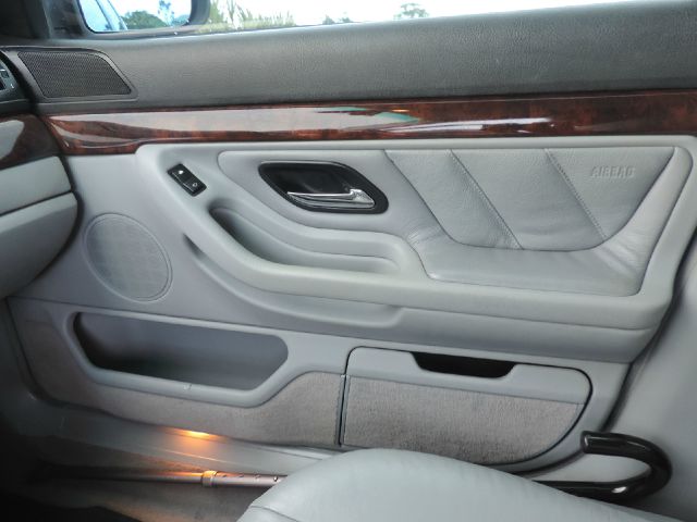 BMW 7 series 2001 photo 13