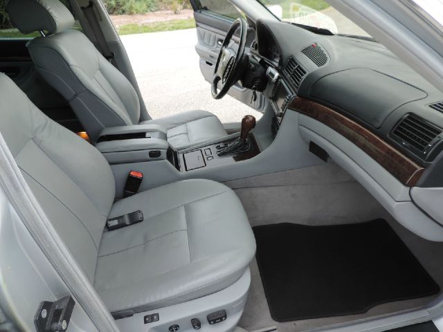 BMW 7 series 2001 photo 19