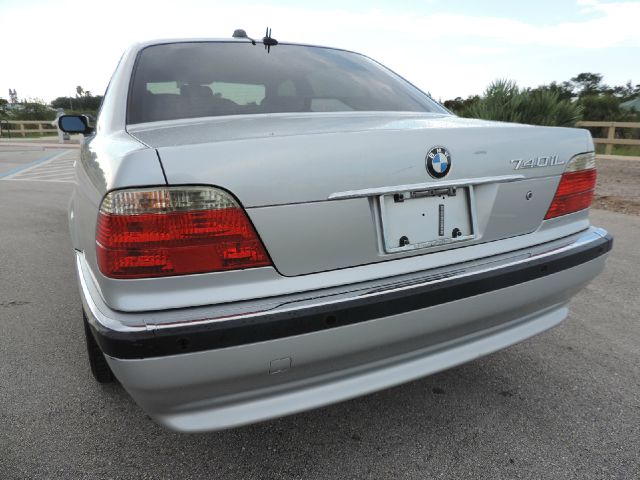 BMW 7 series 2001 photo 29