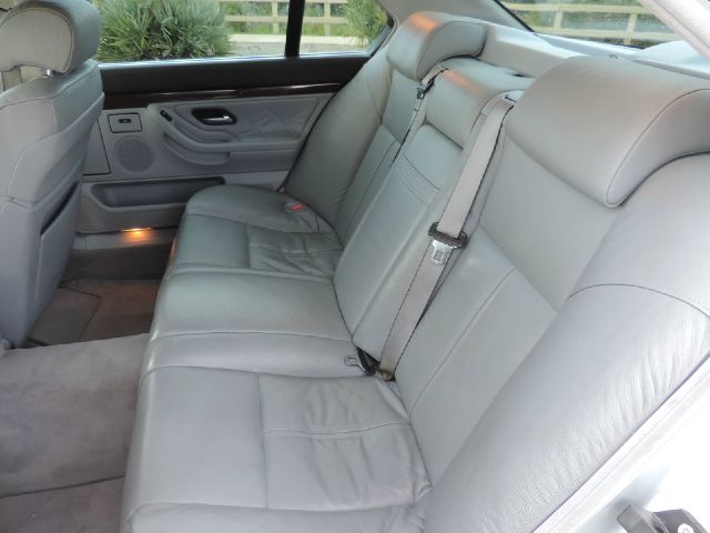 BMW 7 series 2001 photo 30