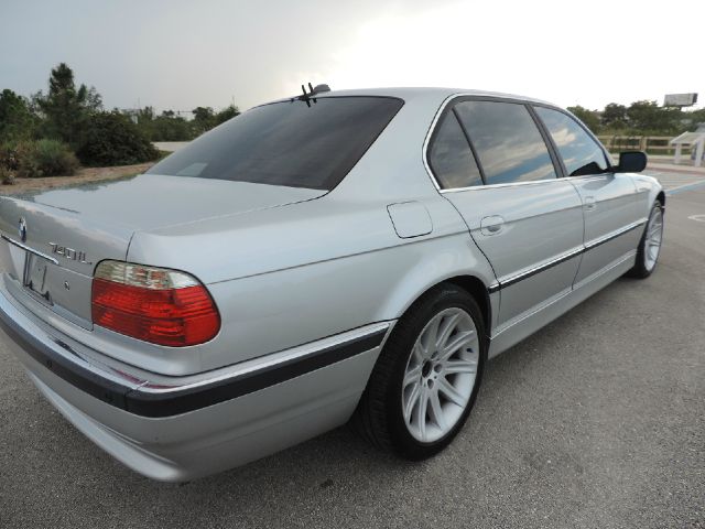 BMW 7 series 2001 photo 41