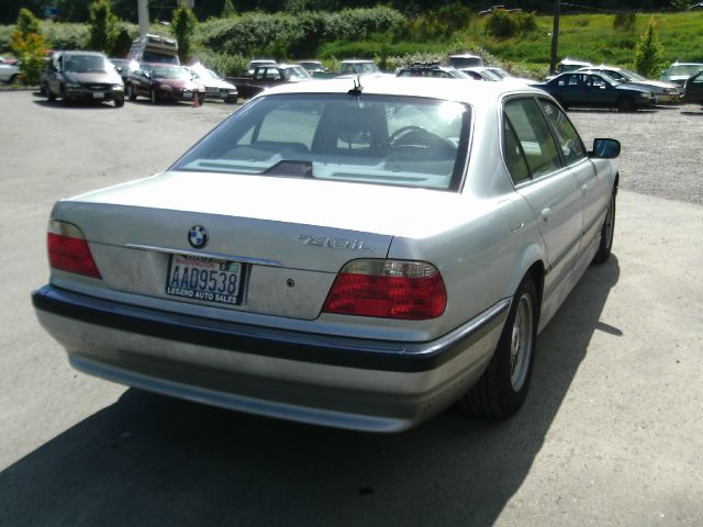 BMW 7 series 2001 photo 1