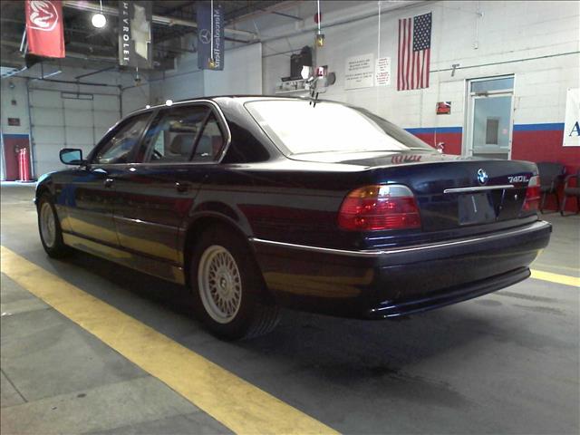 BMW 7 series 2001 photo 1