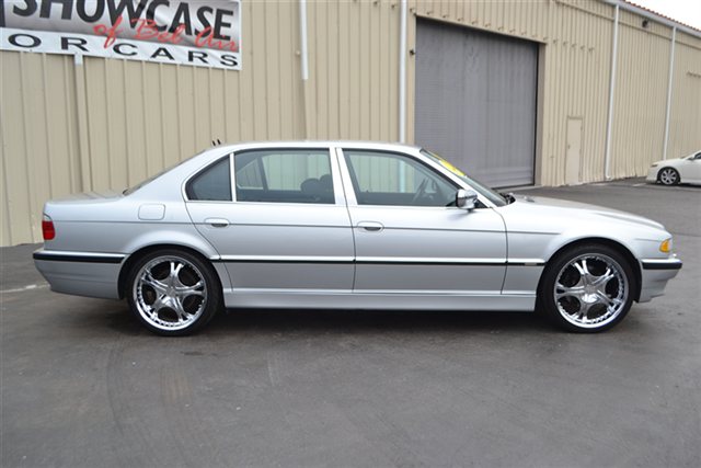 BMW 7 series 2001 photo 3