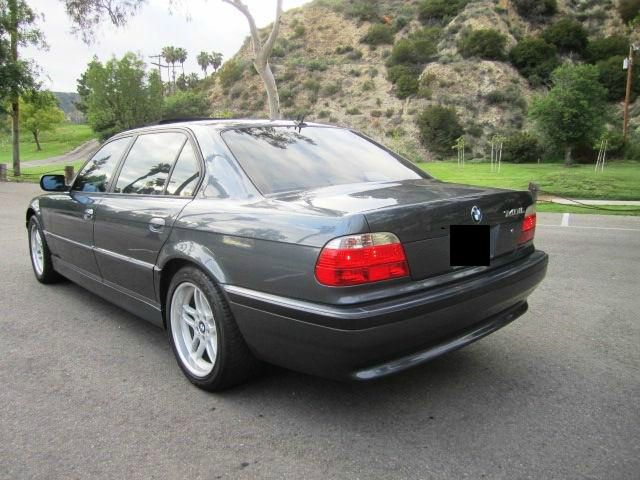 BMW 7 series 2001 photo 1