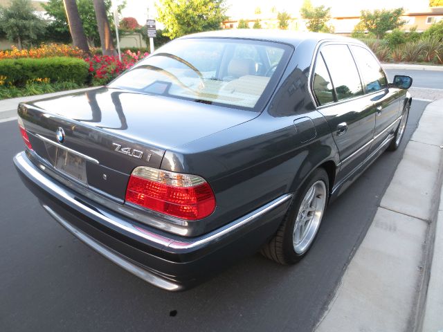 BMW 7 series 2001 photo 13