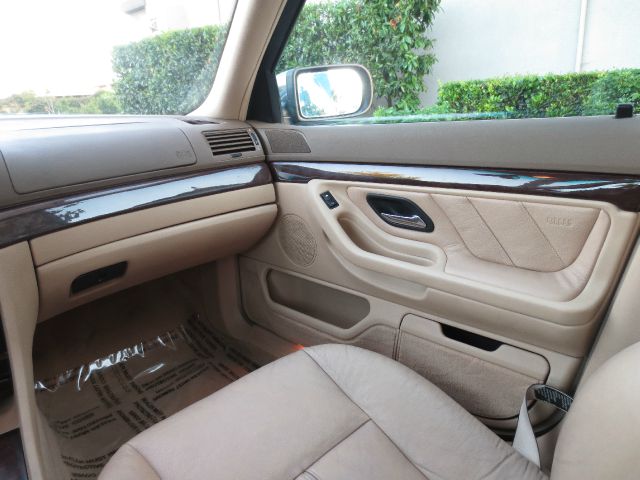 BMW 7 series 2001 photo 3