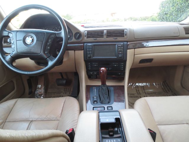 BMW 7 series 2001 photo 7