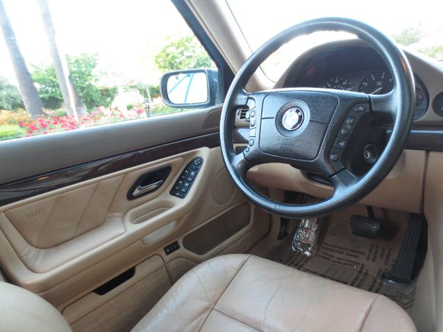 BMW 7 series 2001 photo 8