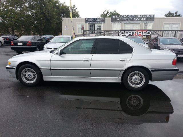 BMW 7 series 2001 photo 1