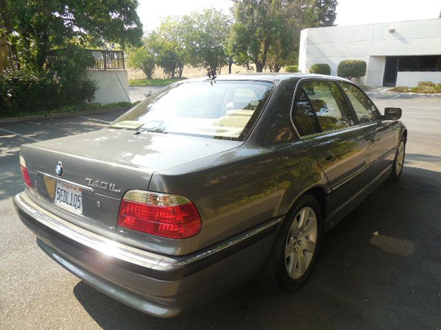 BMW 7 series 2001 photo 1