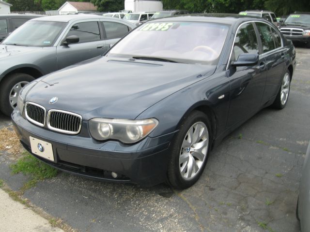 BMW 7 series 2002 photo 2