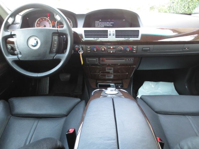 BMW 7 series 2002 photo 4