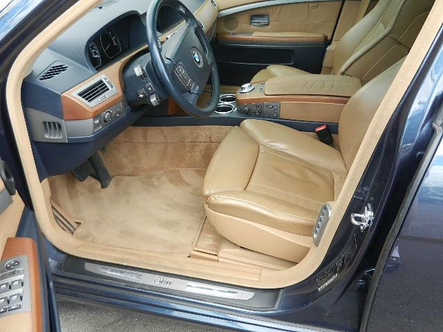 BMW 7 series 2002 photo 2