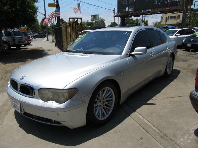 BMW 7 series 2002 photo 1