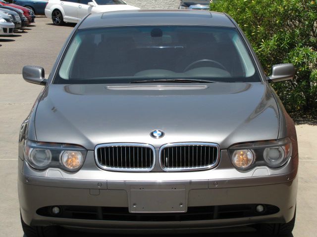 BMW 7 series 2002 photo 3