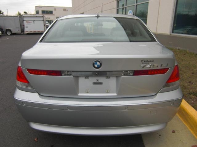 BMW 7 series 2002 photo 3