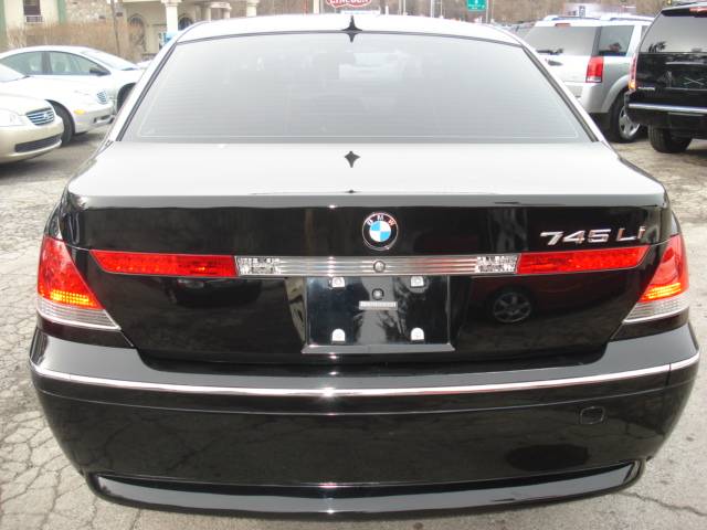 BMW 7 series 2002 photo 3