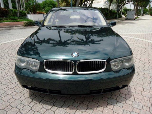 BMW 7 series 2002 photo 2