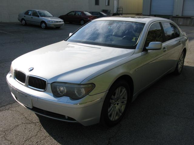 BMW 7 series 2002 photo 2