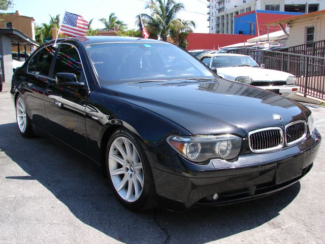 BMW 7 series 2003 photo 17