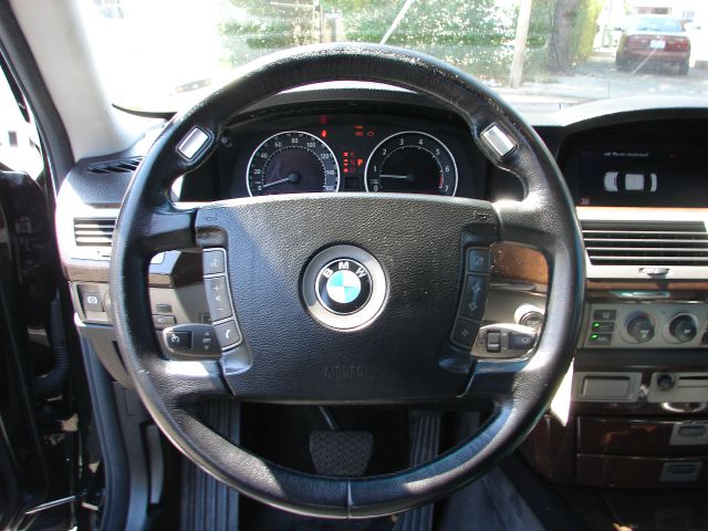 BMW 7 series 2003 photo 23