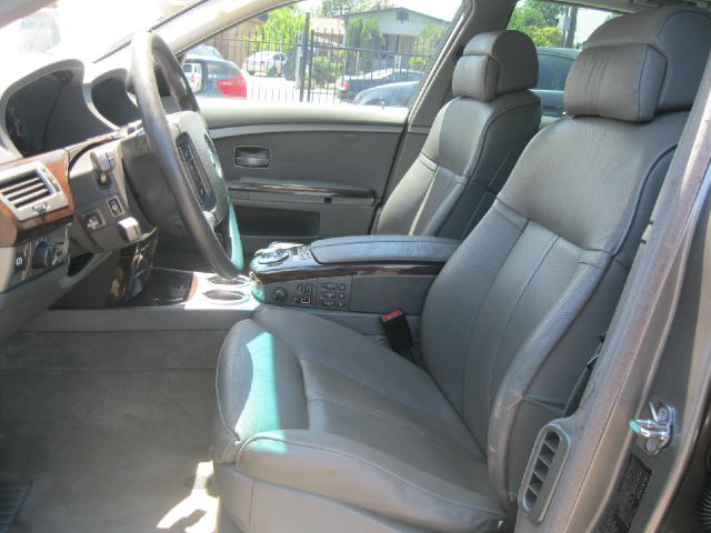 BMW 7 series 2003 photo 10