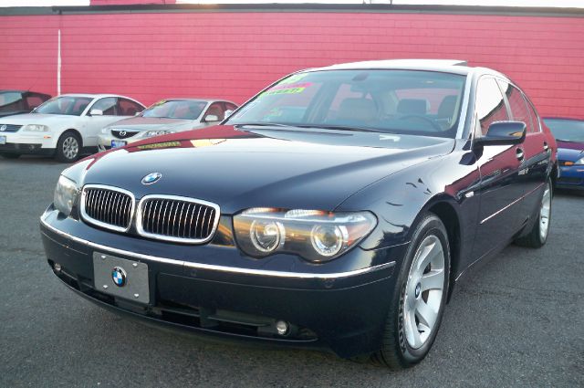 BMW 7 series 2003 photo 3