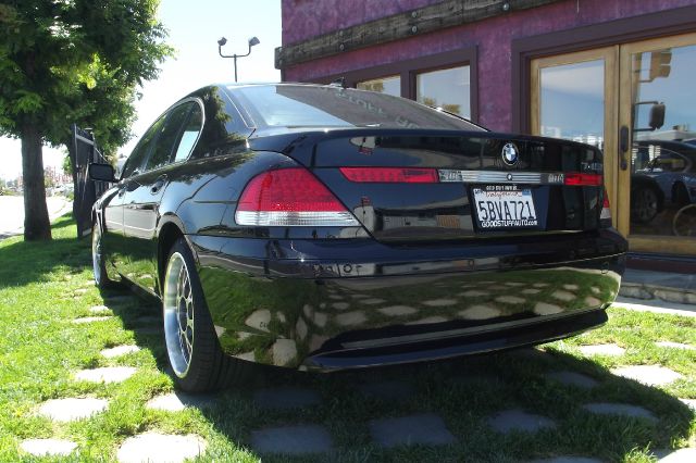 BMW 7 series 2003 photo 1