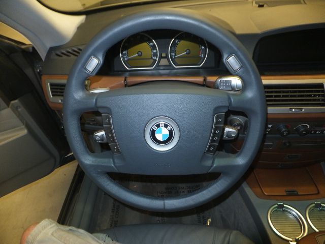 BMW 7 series 2003 photo 5