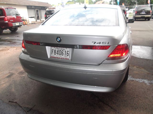 BMW 7 series 2003 photo 1