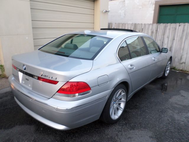 BMW 7 series 2003 photo 22