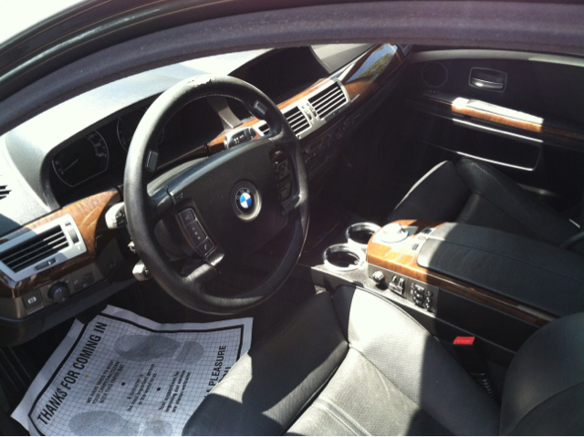 BMW 7 series 2003 photo 4