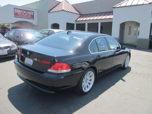 BMW 7 series 2003 photo 1