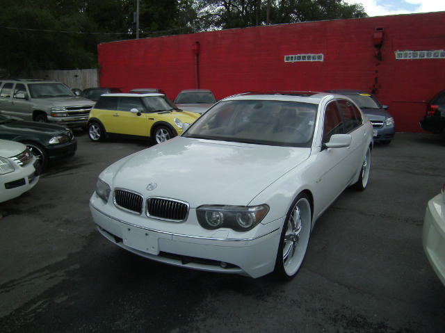 BMW 7 series 2003 photo 1