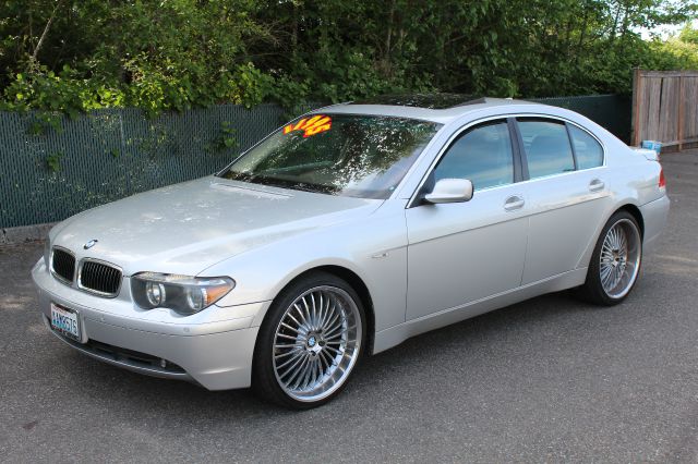 BMW 7 series 2003 photo 9