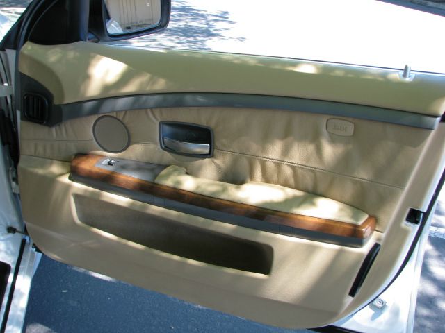 BMW 7 series 2003 photo 28