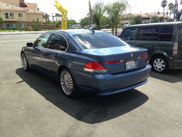 BMW 7 series 2003 photo 1