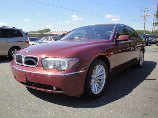 BMW 7 series 2004 photo 3