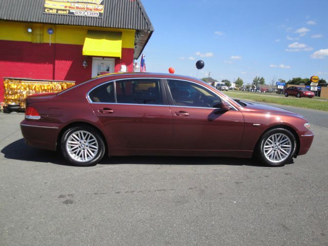 BMW 7 series 2004 photo 4