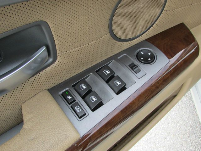 BMW 7 series 2004 photo 21