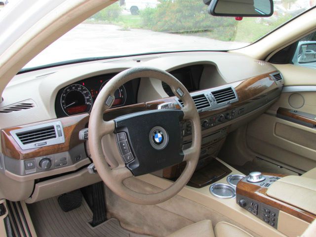 BMW 7 series 2004 photo 47