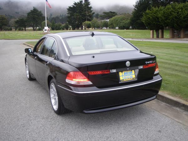 BMW 7 series 2004 photo 3