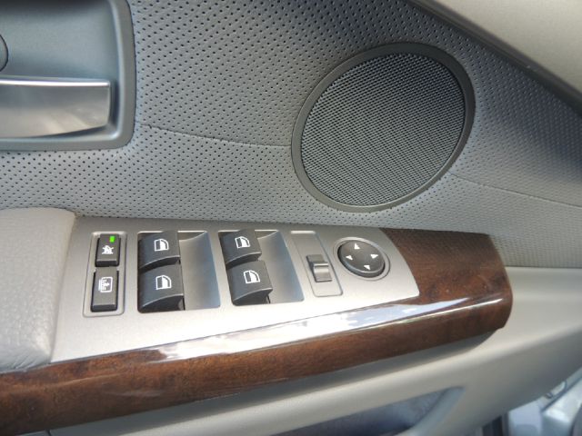 BMW 7 series 2004 photo 23